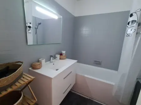 Gîte tout confort avec jacuzzi, proche Loire et forêt d'Orléans, idéal pour séjours nature et détente - Photo 32