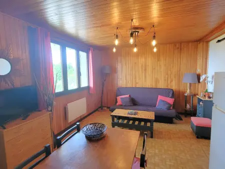 Appartement au RDC d'un Chalet - Proche Ski/Randonnées - Terrasse Sud - 4 pers - Photo 1