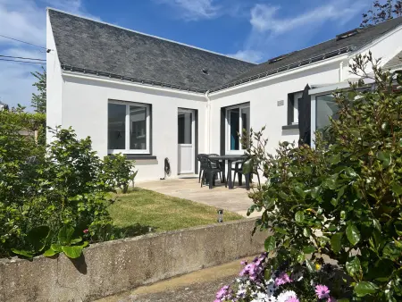 Maison de Pêcheur Rénovée à Riantec avec Jardin et Véranda - Photo 1