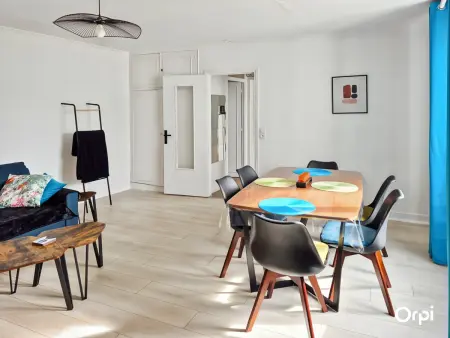 Maison de Pêcheur Rénovée à Riantec avec Jardin et Véranda - Photo 3