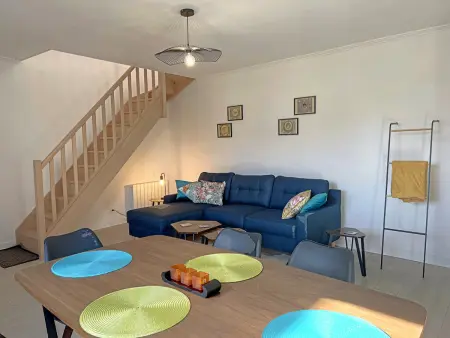 Maison de Pêcheur Rénovée à Riantec avec Jardin et Véranda - Photo 6