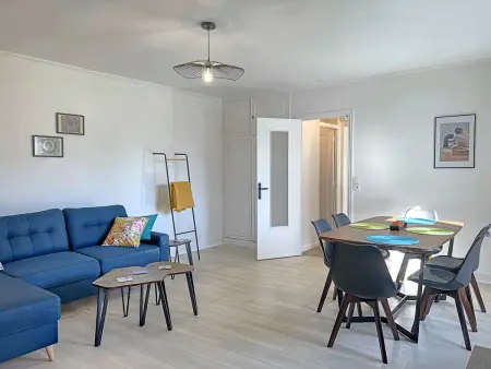 Maison de Pêcheur Rénovée à Riantec avec Jardin et Véranda - Photo 7