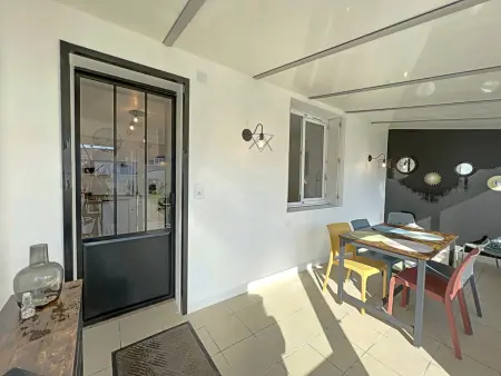 Maison de Pêcheur Rénovée à Riantec avec Jardin et Véranda - Photo 14