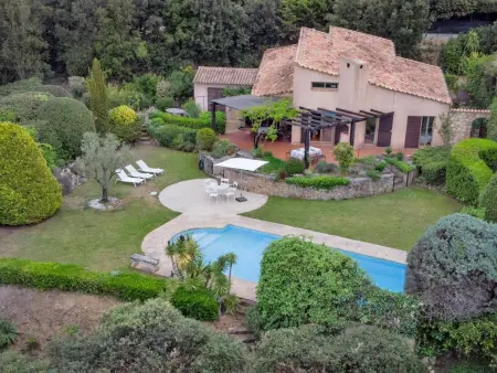 Maison l Arc, Villa avec piscine privée, à 10 km de la mer - Photo 12