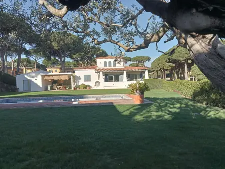 Maison 3 chambres avec grand jardin et piscine privée à Pals - Photo 1