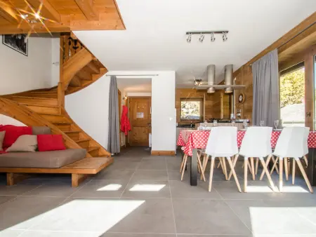 Chalet mitoyen aux pieds des pistes pour 6 pers., animaux admis, à Chamonix - Photo 7