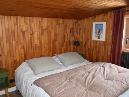Chalet ensoleillé avec balcon et poêle à bois - Photo 5
