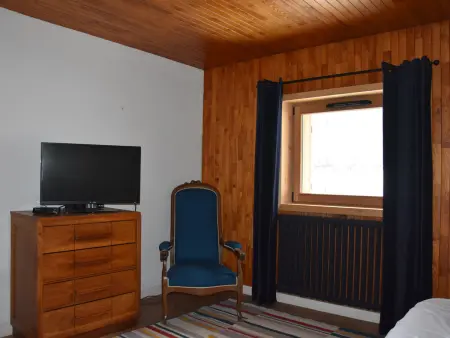 Chalet ensoleillé avec balcon et poêle à bois - Photo 10