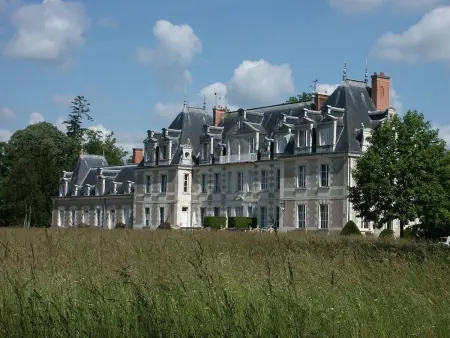 Gîte de charme avec piscine chauffée et sauna, au cœur d'une propriété historique en Val de Loire - Photo 1
