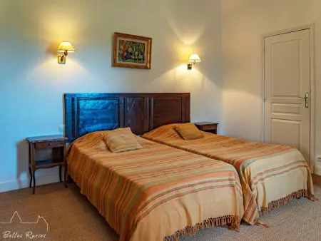 Gîte de charme avec piscine chauffée et sauna, au cœur d'une propriété historique en Val de Loire - Photo 10