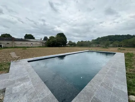 Gîte de charme avec piscine chauffée et sauna, au cœur d'une propriété historique en Val de Loire - Photo 16