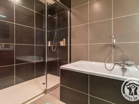 Charmante Maison avec Jardin, Proche Puy du Fou et Cholet, Wifi, Tout Confort - Photo 12