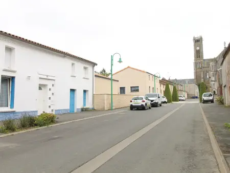 Charmante Maison avec Jardin, Proche Puy du Fou et Cholet, Wifi, Tout Confort - Photo 24