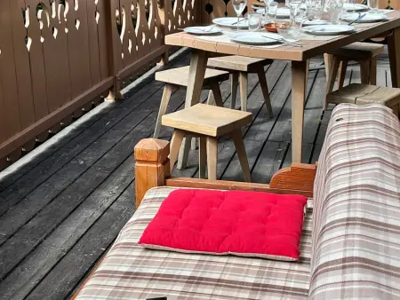 Chalet chaleureux avec cheminée et jacuzzi à Méribel - Photo 14