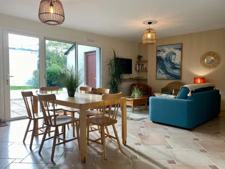 Charmante Maison au Cœur d’un Village Paludier, Proche Guérande et Plages, Terrasse et Wifi - Photo 1