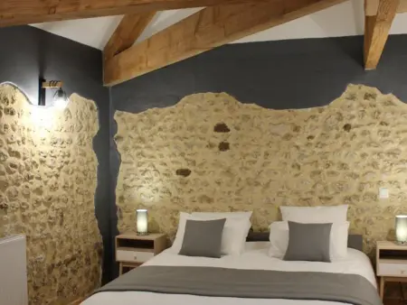 Maison spacieuse en pleine nature avec piscine, équipements de loisirs et randonnées à proximité - Photo 35