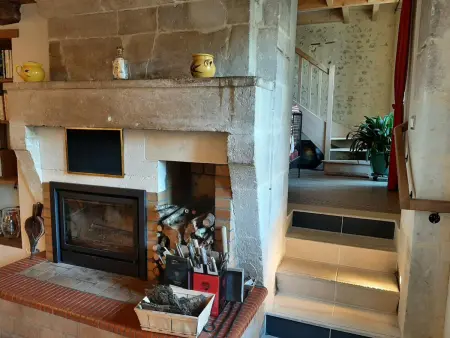 Gîte charentais avec cour privative, baby-équipement, télétravail, vélos, BBQ, animaux acceptés - Photo 10