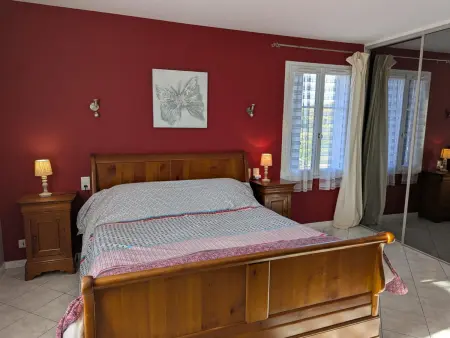 Gîte spacieux avec piscine privée et jardin, idéal pour familles avec animaux - Photo 12