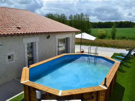 Gîte Charentais avec piscine, terrasse, et pêche - confort moderne et charme rural - Photo 1