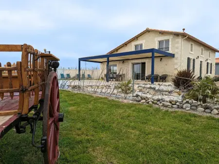Gîte Charentais avec piscine, terrasse, et pêche - confort moderne et charme rural - Photo 32