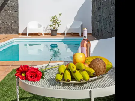 Villa à Playa Blanca avec Piscine Privée, BBQ, Parking et Wifi - Photo 4