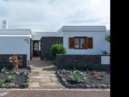 Villa à Playa Blanca avec Piscine Privée, BBQ, Parking et Wifi - Photo 22