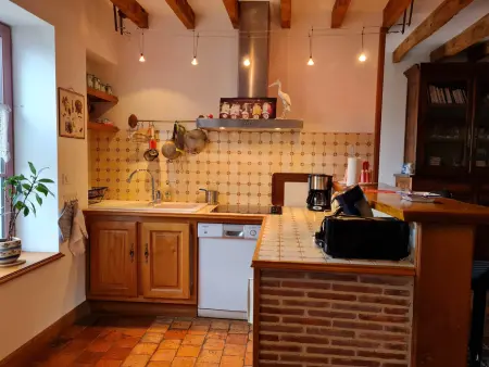 Charmant gîte rénové avec jardin, proche du Val de Loire et du Sancerrois, idéal pour familles - Photo 4