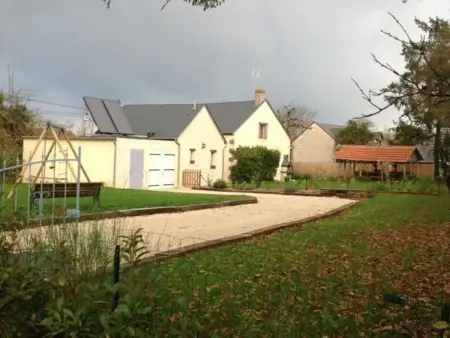 Charmant gîte rénové avec jardin, proche du Val de Loire et du Sancerrois, idéal pour familles - Photo 17