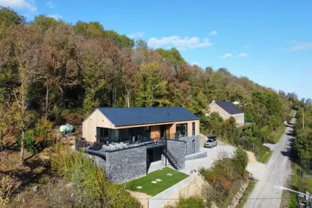 Ard' View, Maison de Luxe à Durbuy avec Vue & Piscine - Photo 6