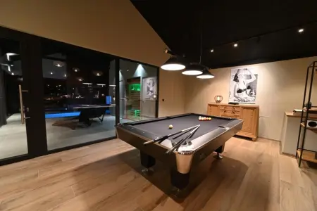 Ard' View, Maison de Luxe à Durbuy avec Vue & Piscine - Photo 8