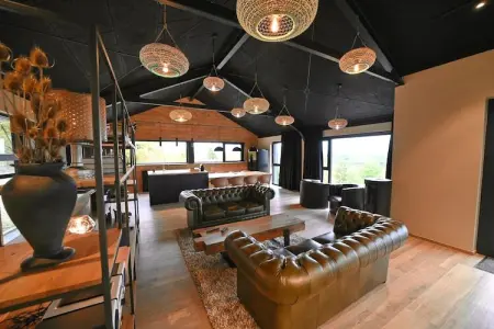 Ard' View, Maison de Luxe à Durbuy avec Vue & Piscine - Photo 9