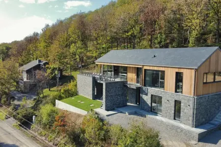 Ard' View, Maison de Luxe à Durbuy avec Vue & Piscine - Photo 12
