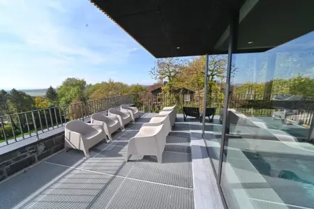 Ard' View, Maison de Luxe à Durbuy avec Vue & Piscine - Photo 20
