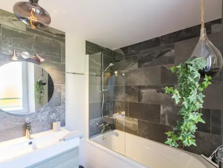 Maison paisible avec jardin clos, proche plage, 3 chambres, poêle à bois, animaux acceptés - Photo 13