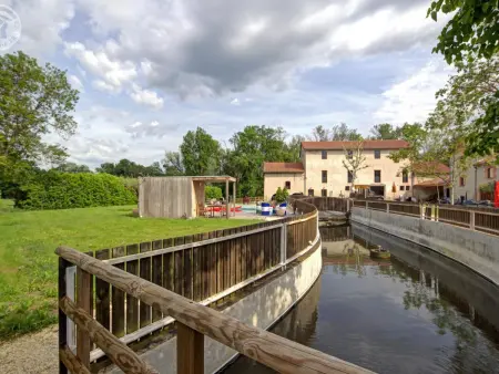Gîte spacieux avec piscine et animaux acceptés pour 15 personnes - Photo 2