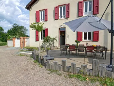 Gîte spacieux avec piscine et animaux acceptés pour 15 personnes - Photo 3