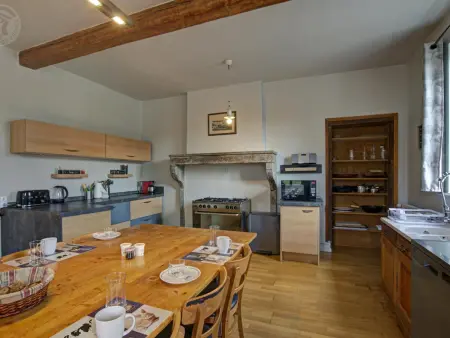 Gîte spacieux avec piscine et animaux acceptés pour 15 personnes - Photo 8