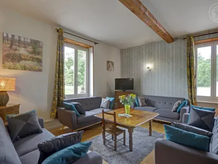 Gîte spacieux avec piscine et animaux acceptés pour 15 personnes - Photo 12