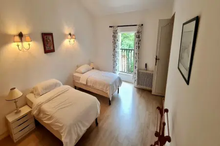 The Ribonnet House, Belle maison de vacances avec piscine privée - Photo 35
