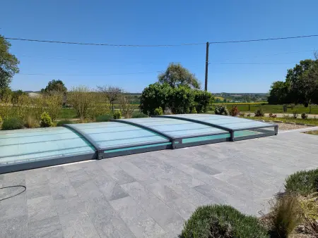 Maison de campagne rénovée avec jardin privatif - 2 chambres, 2 sdb, séjour spacieux - Photo 17