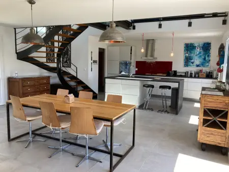 Maison neuve moderne près de la plage de Herlin - Photo 1