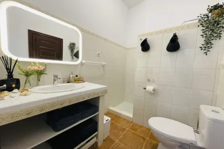 Villa Montes de Málaga, Villa à Malaga, piscine privée et vue mer - Photo 24