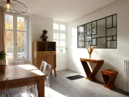Maison spacieuse à La Bourboule avec jardin et wifi, idéale pour 9 pers. - Photo 1