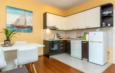Maison 8 personnes à Sveti Filip i Jakov - Photo 4