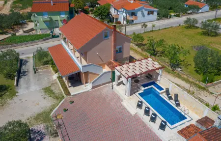 Maison 8 personnes à Sveti Filip i Jakov - Photo 19