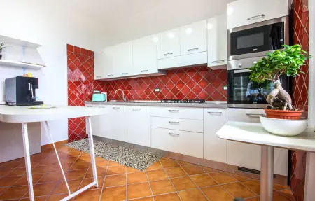 Holiday Home in Strada Cervara, Maison 15 personnes à Senerchia - Photo 3