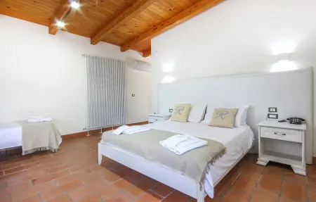 Holiday Home in Strada Cervara, Maison 15 personnes à Senerchia - Photo 4