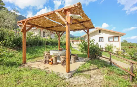 Holiday Home in Strada Cervara, Maison 15 personnes à Senerchia - Photo 5