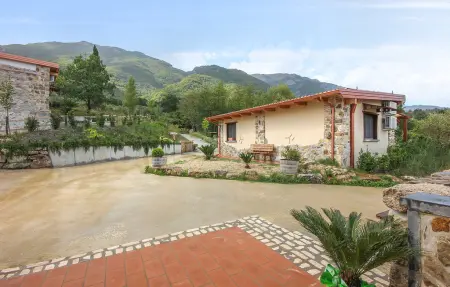 Holiday Home in Strada Cervara, Maison 15 personnes à Senerchia - Photo 11