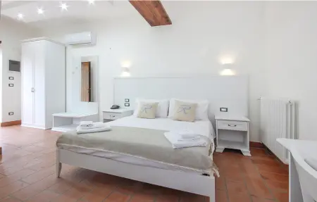 Holiday Home in Strada Cervara, Maison 15 personnes à Senerchia - Photo 26